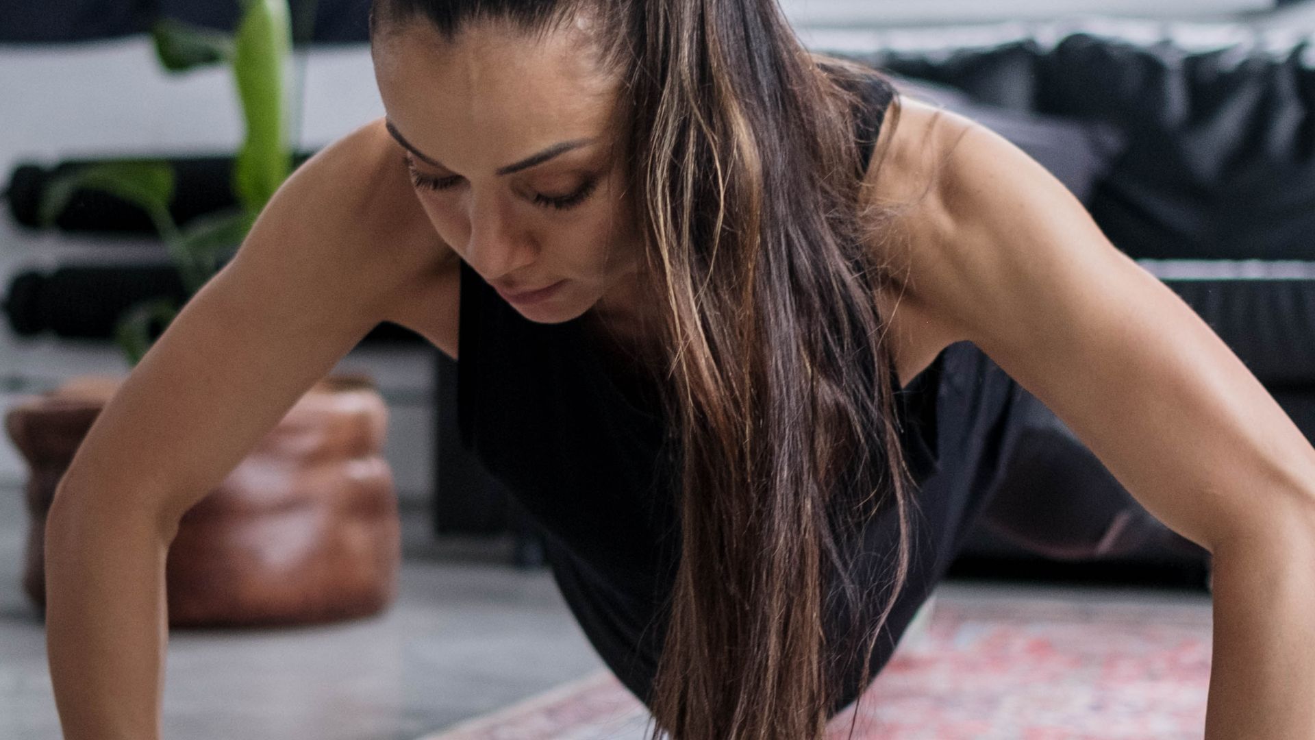 Can You Do Push Ups Before Breakfast (Explained)